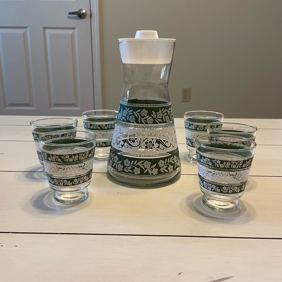 Libbey Other - Vintage Libbey Carafe & 6 Juice Glasses from the 1960s Green/ White Floral